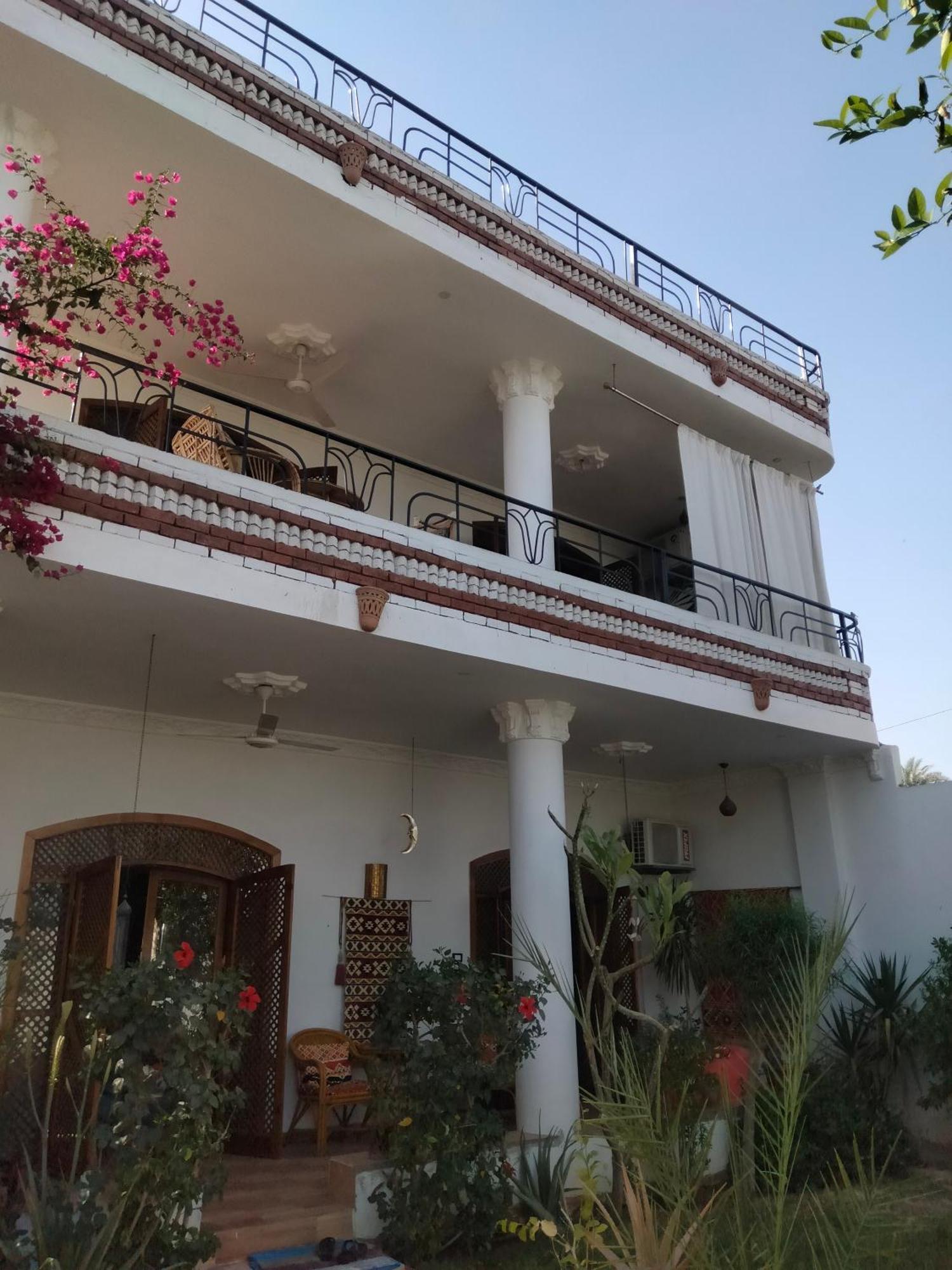 Villa Quiet Place Luxor Exteriör bild